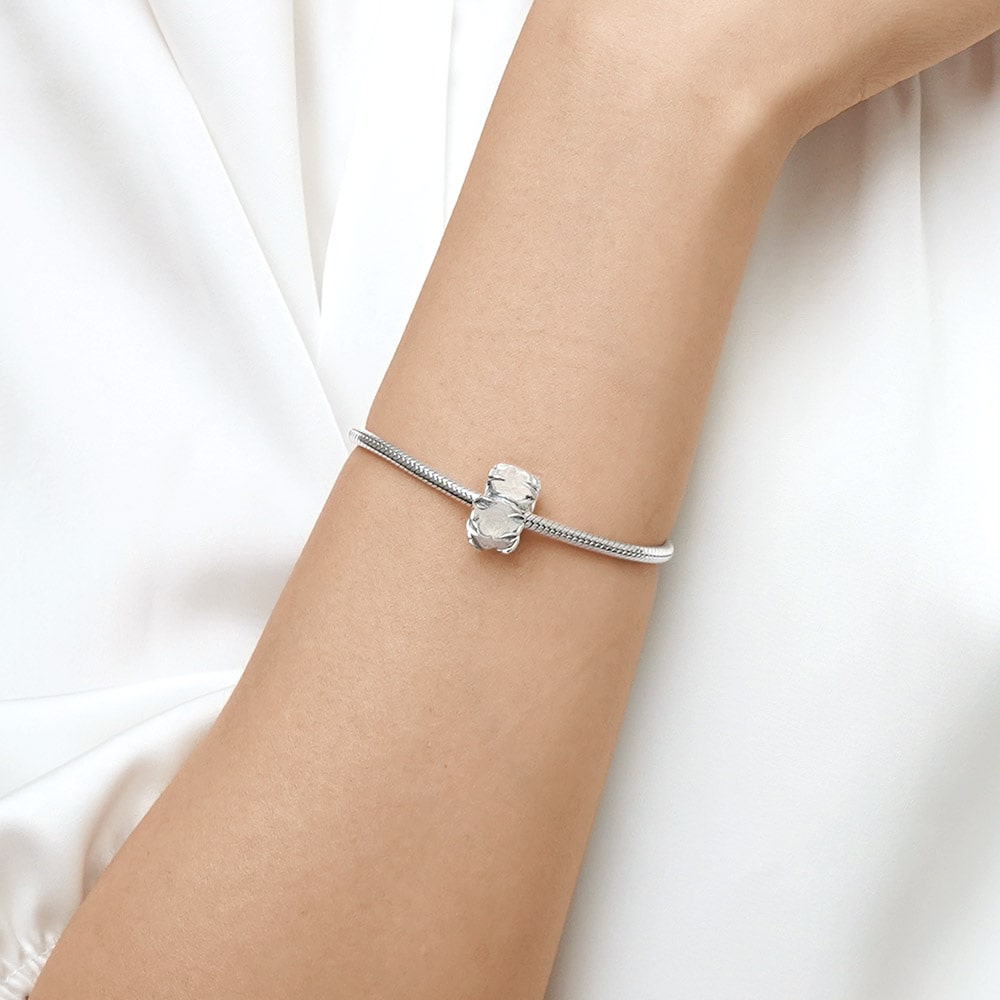 Color-changing Rose Flower Charm image number 4