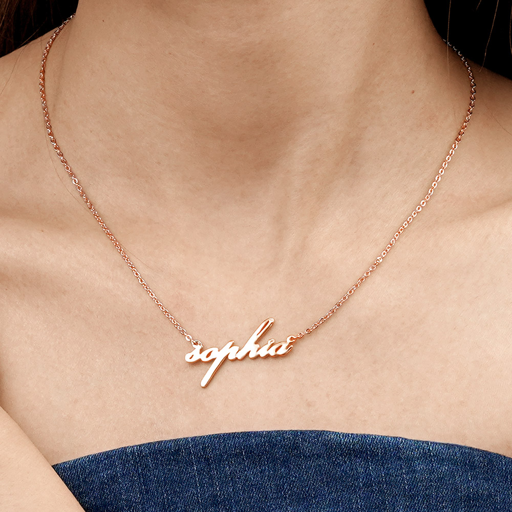 Simple Name Rose Gold Necklace image number 3