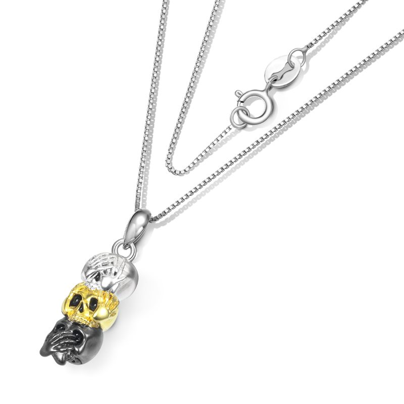 Three Wise Skulls Necklace image number 1