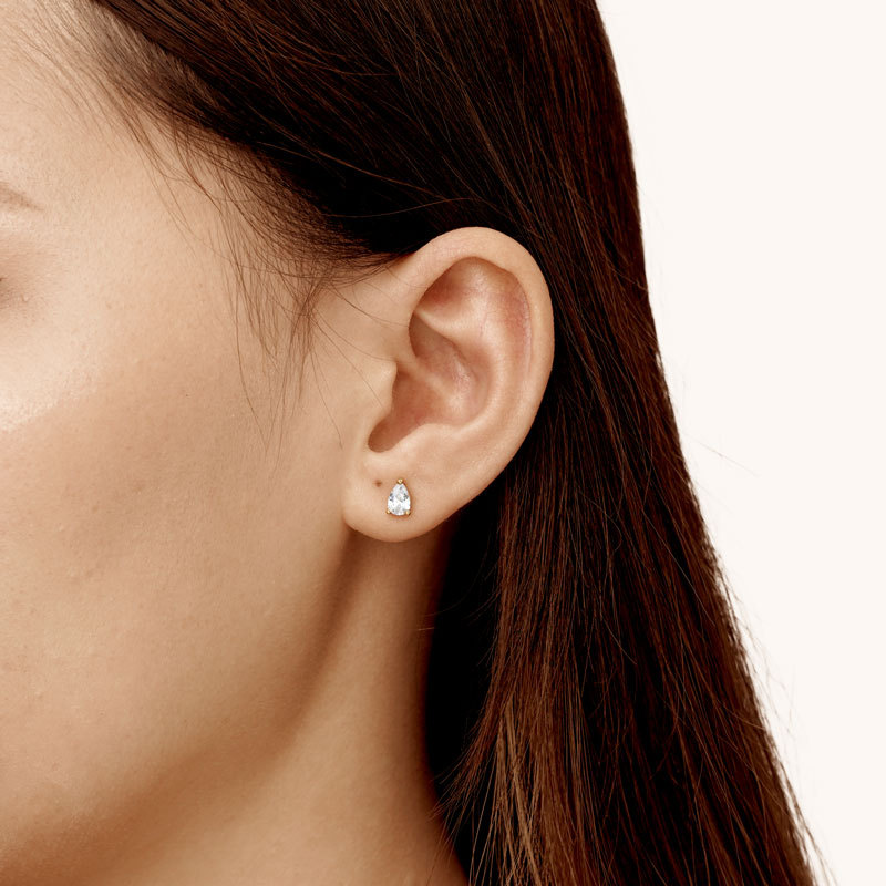 Pear-shaped Stud Earrings image number 4