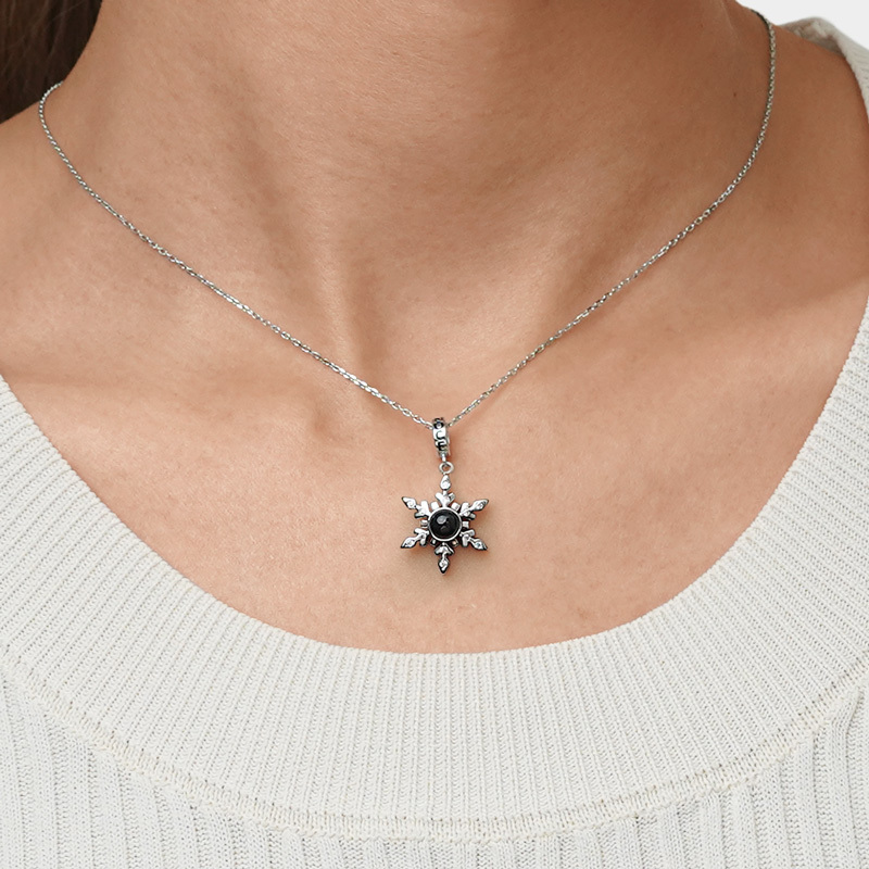Projection Snowflake Pendant image number 5