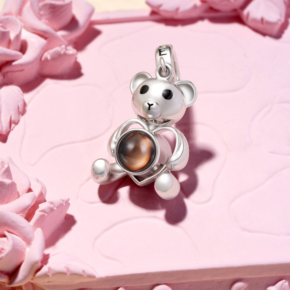 Projection Bear Pendant image number 1