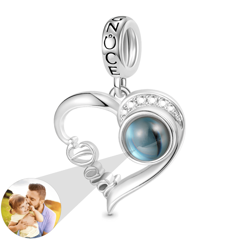 Projection Heart Pendant image number 0