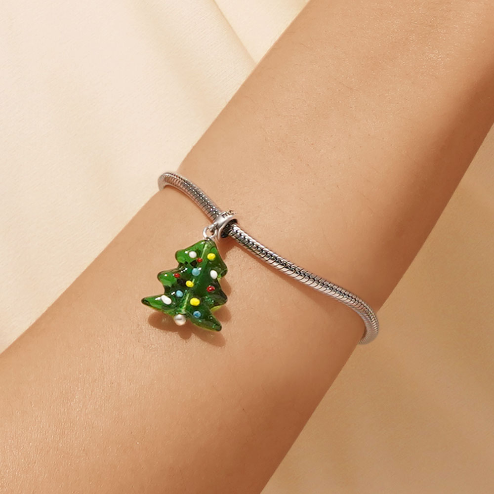 Christmas Tree Pendant image number 3