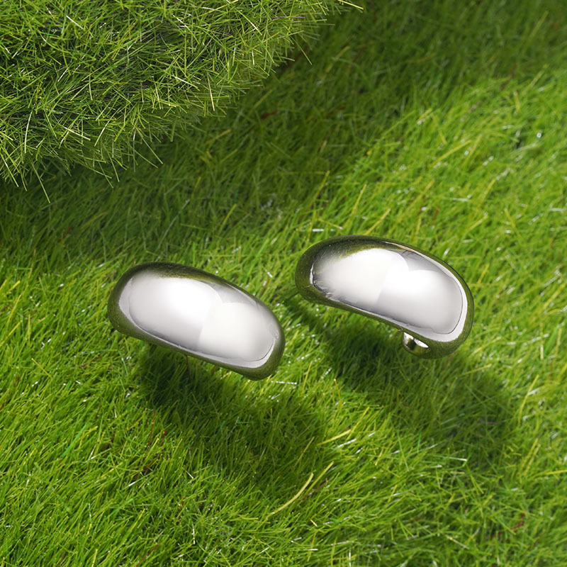 Dome Crescent Stud Earrings image number 4