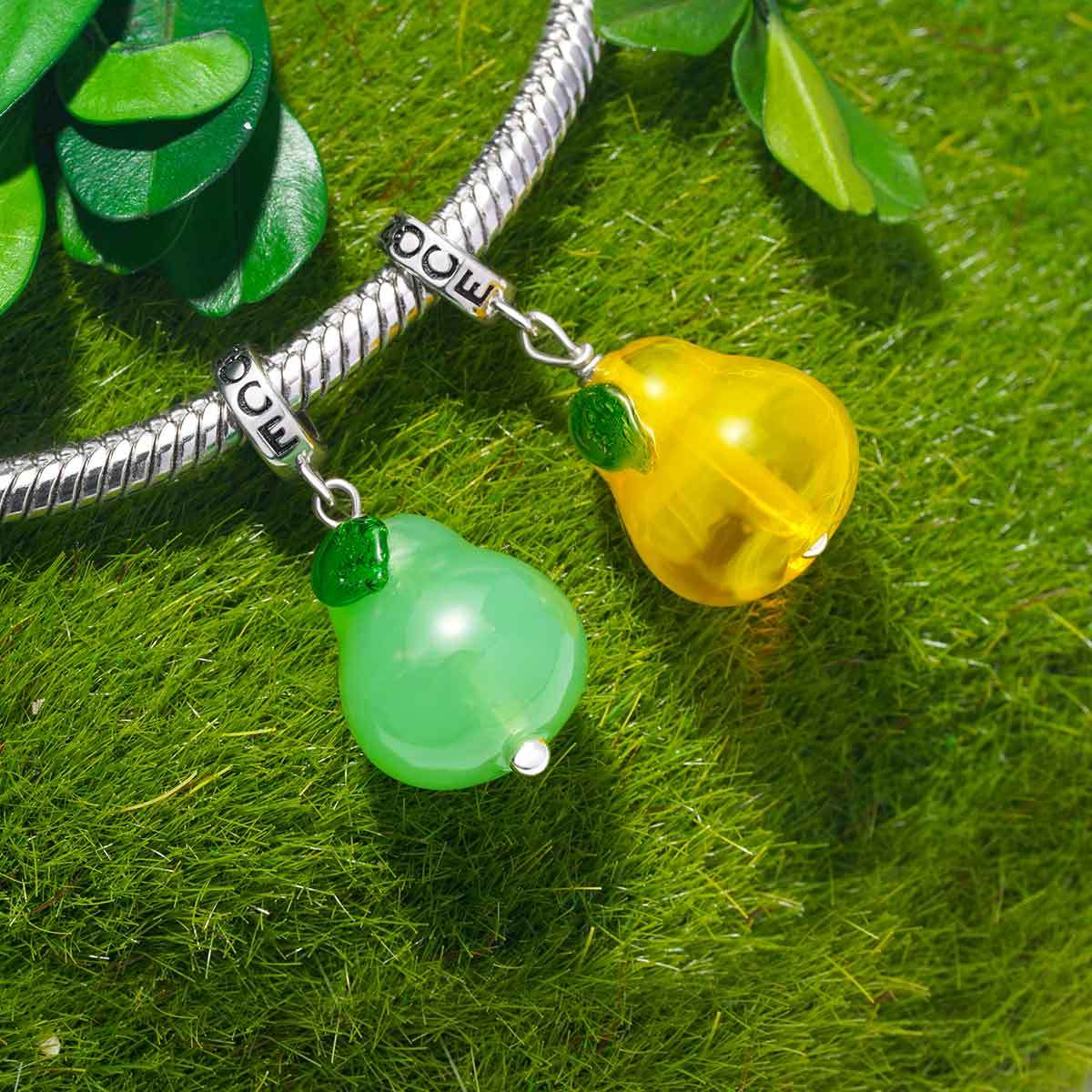 Green Pear Shape Pendant image number 2