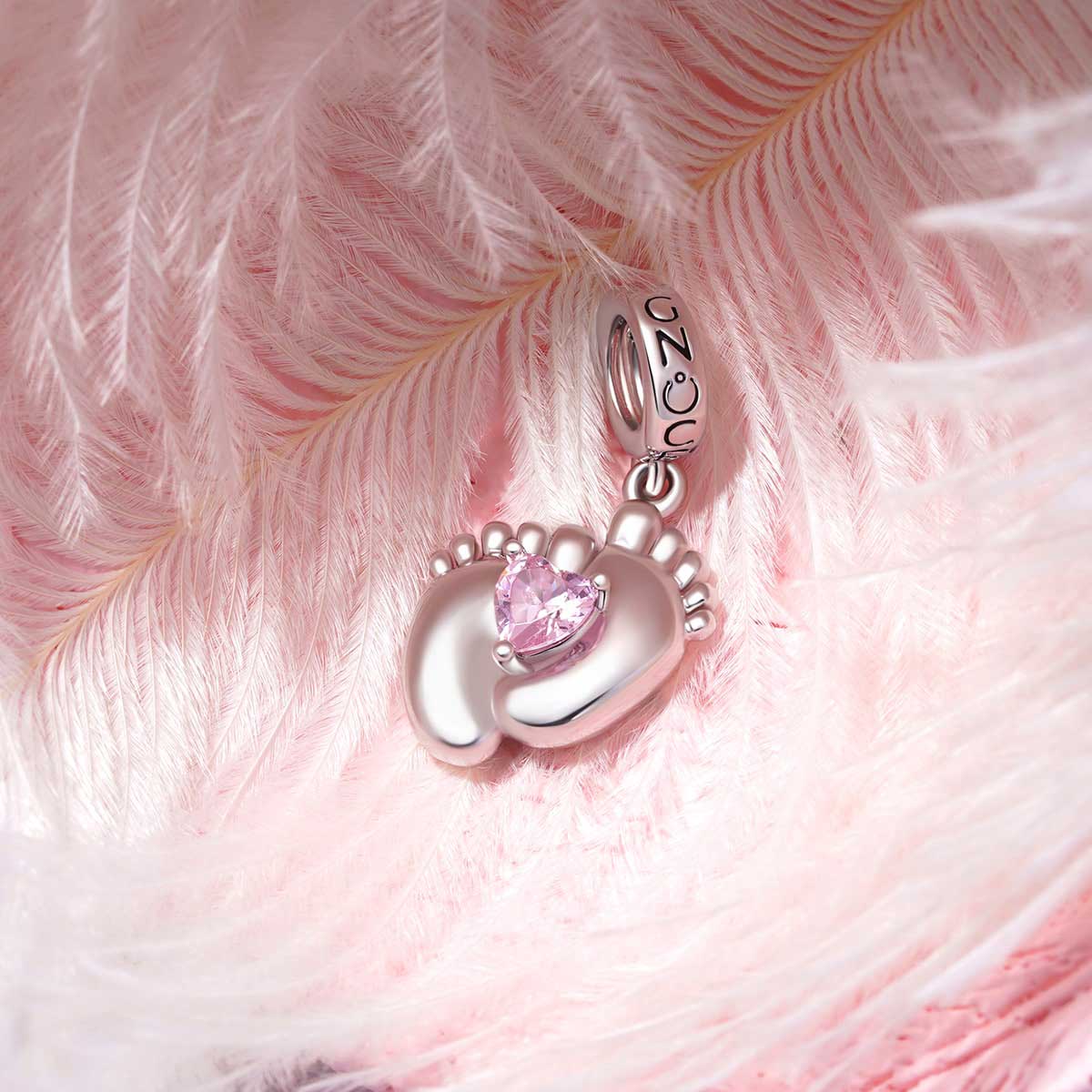 Engravable Baby Feet Pendant image number 2