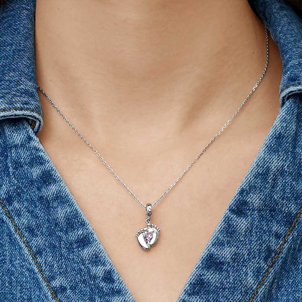 Engravable Baby Feet Pendant image number 6