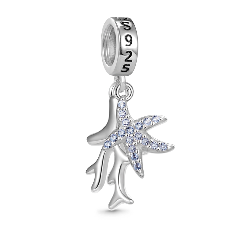 Coral & Starfish Pendant image number 1