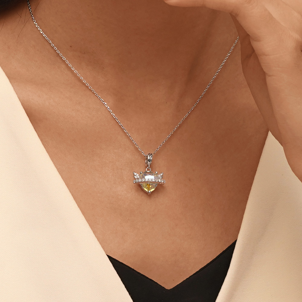 Planet Heart Pendant image number 6