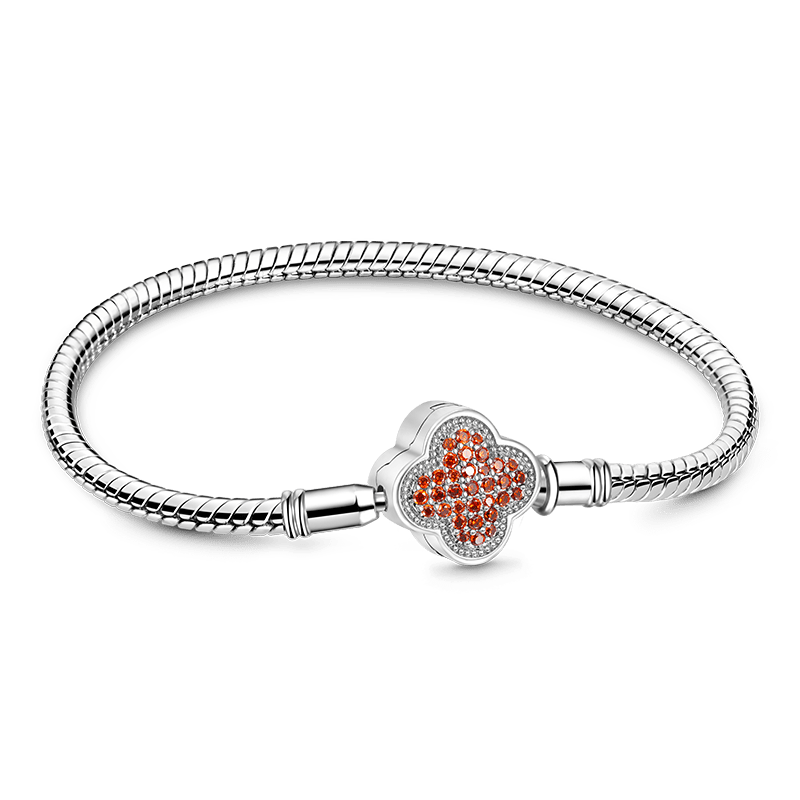 Red Lucky Clover Bracelet image number 0