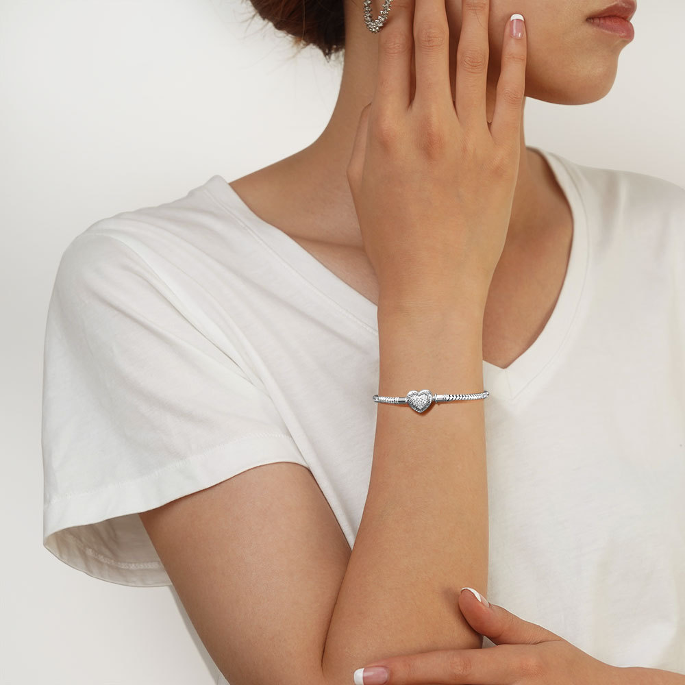 Love Basic Bracelet image number 3