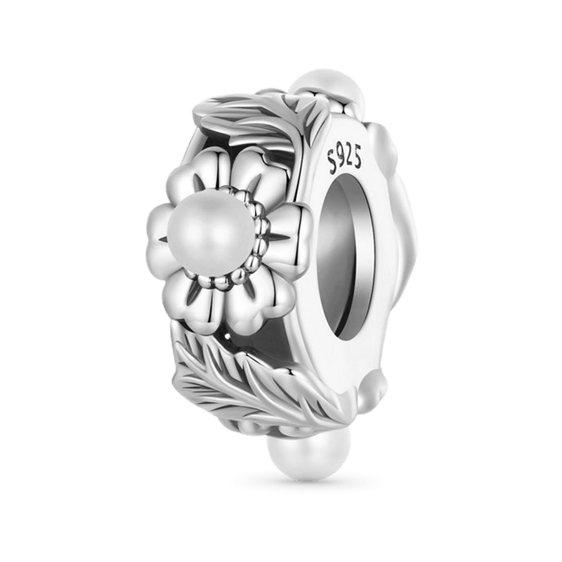 Daisy Stopper Charm image number 0