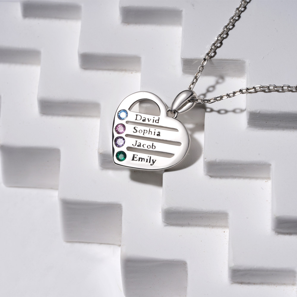 Personalized Heart Family Necklace image number 3