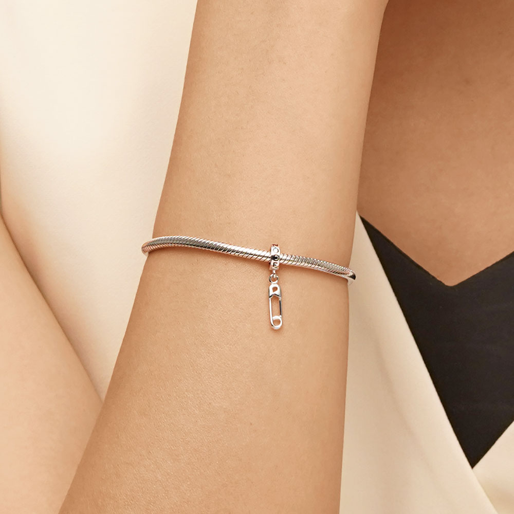 Safety Pin Pendant image number 6