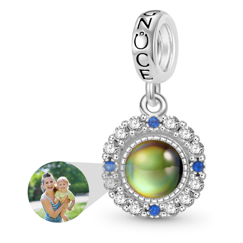 Round Projection Pendant image number 0