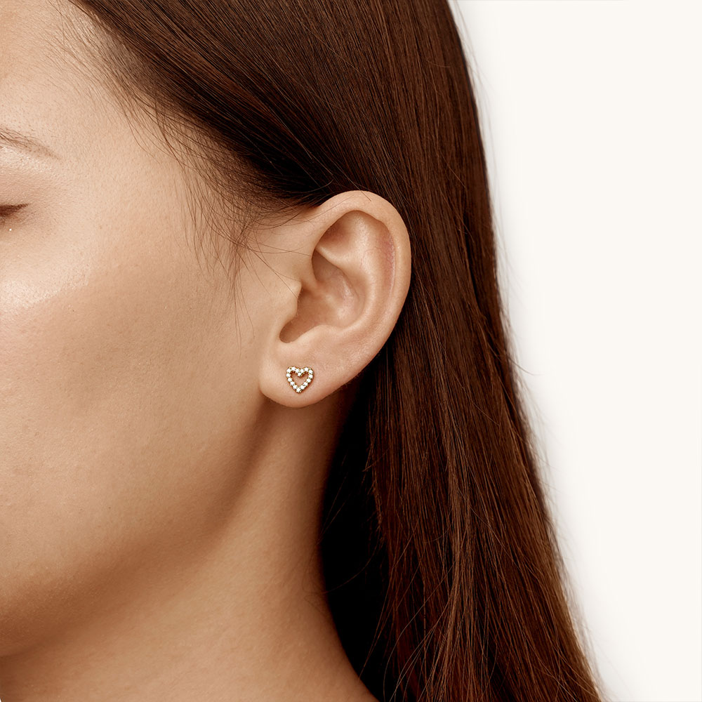 Heart Stud Earrings image number 4
