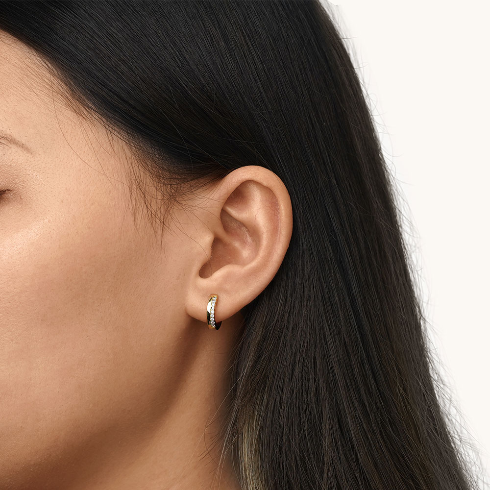 Diamond Hug Hoop Earrings image number 5