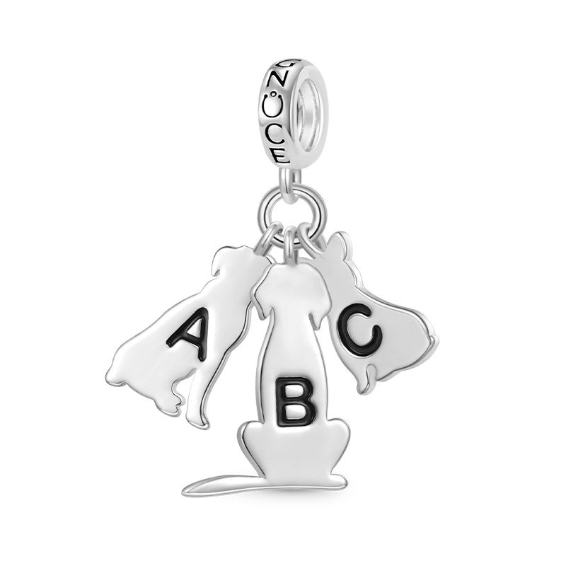 Multi-pet Dog Personalized Pendant image number 0