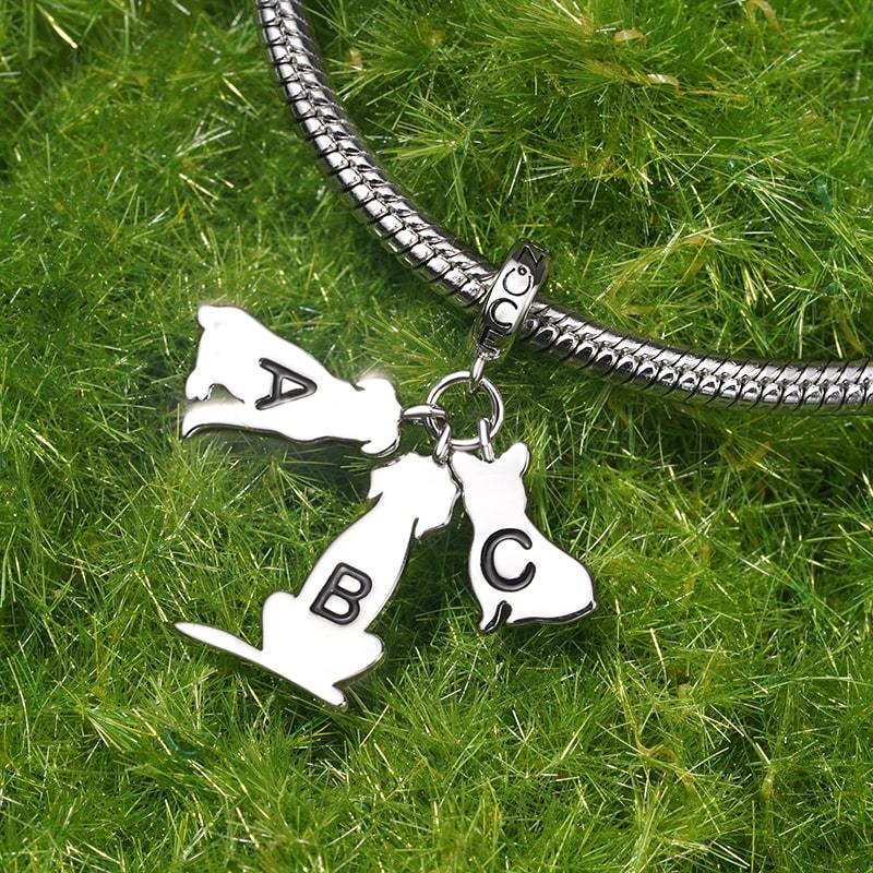 Multi-pet Dog Personalized Pendant image number 2