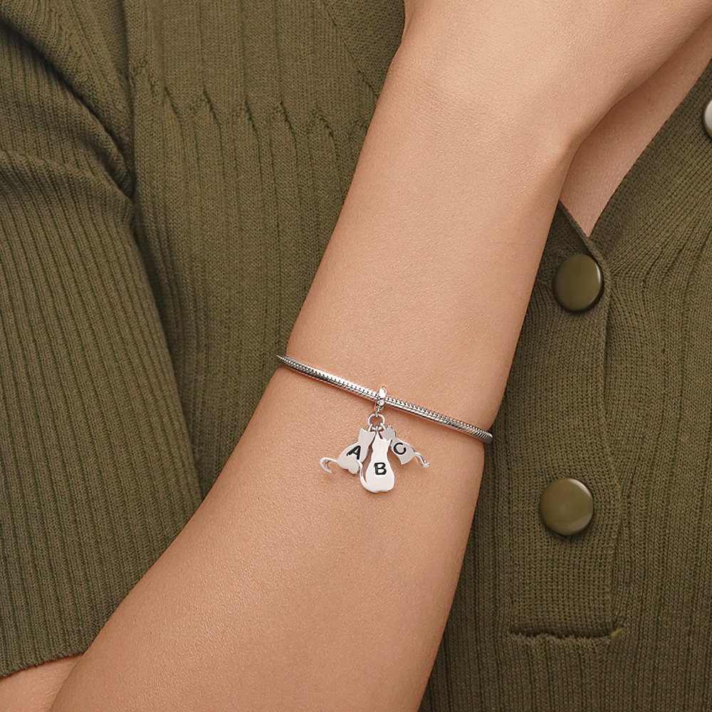 Multi-pet Cat Personalized Pendant image number 6