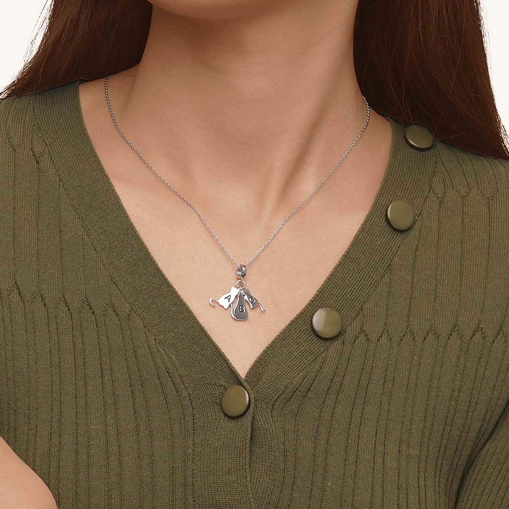 Multi-pet Cat Personalized Pendant image number 4