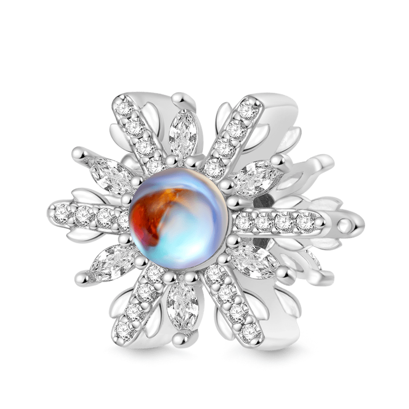 Christmas Snowflake Charm image number 0