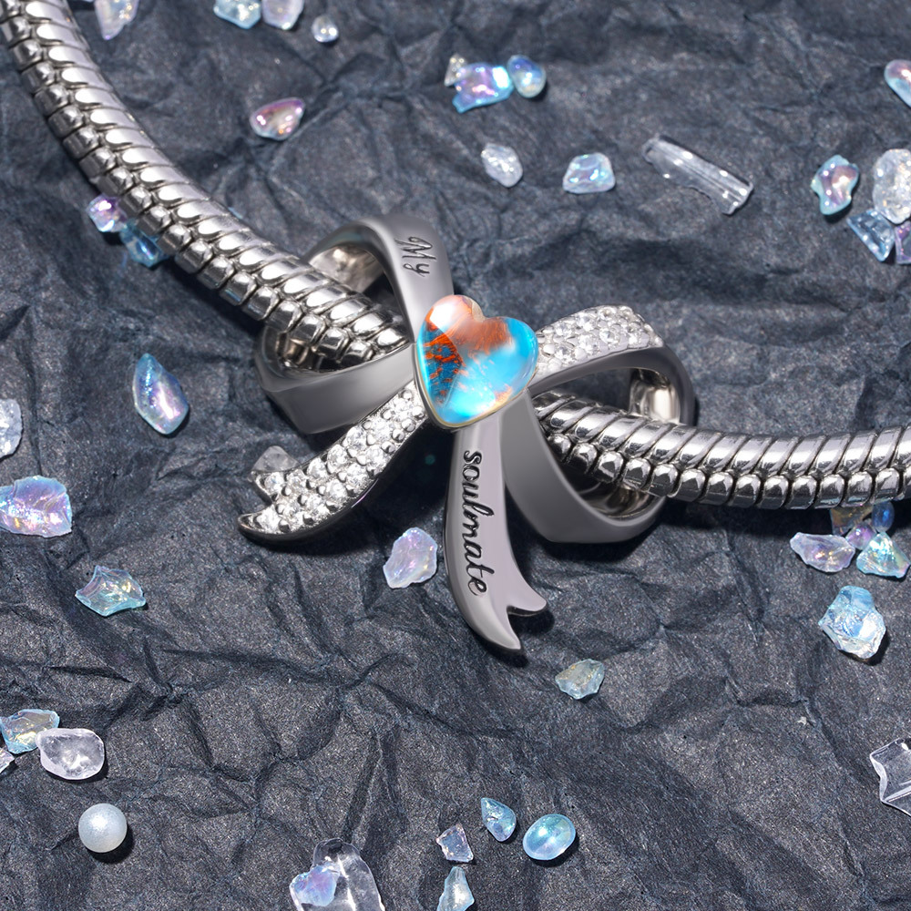 Bow-knot Charm image number 1