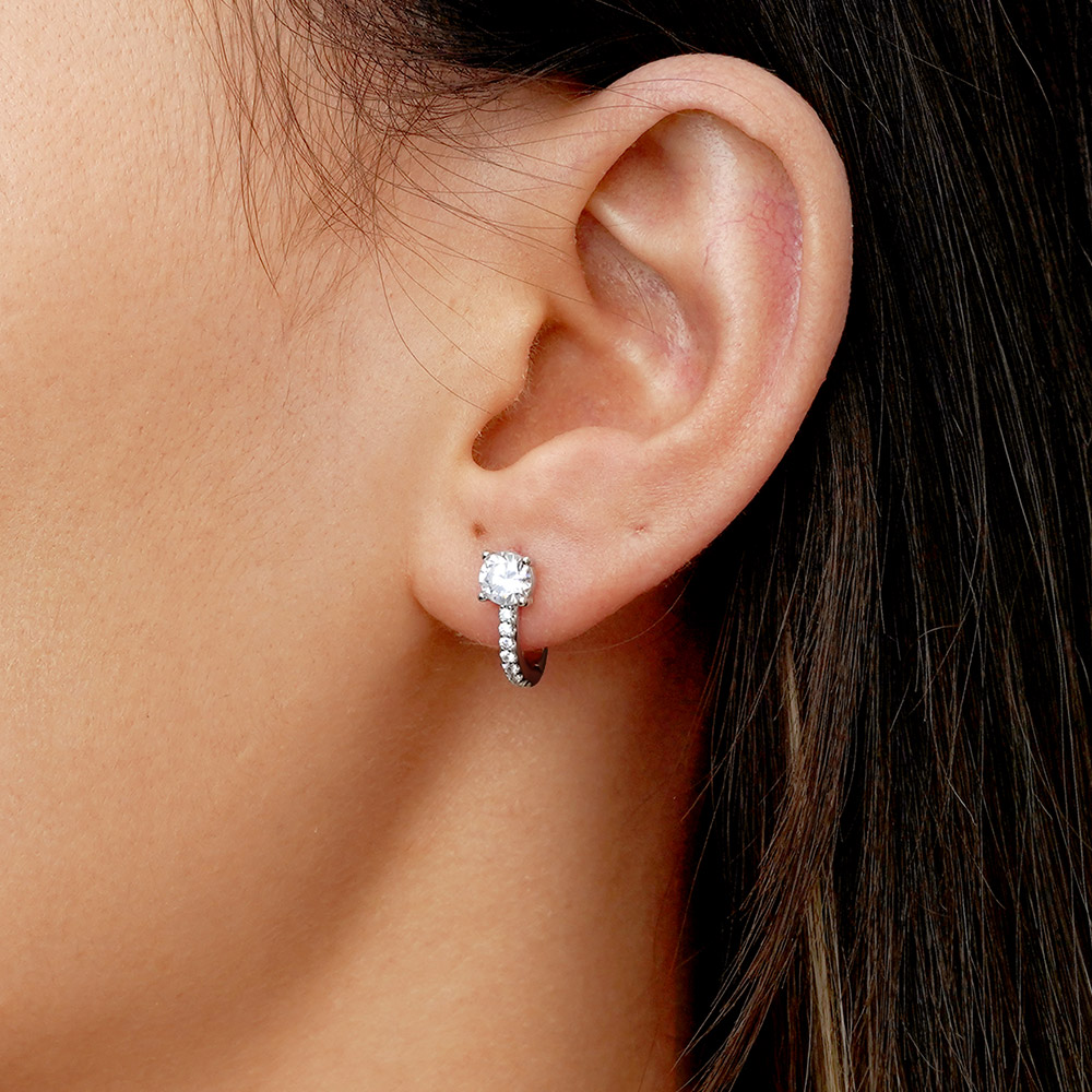 Delicate Hoop Earrings image number 5