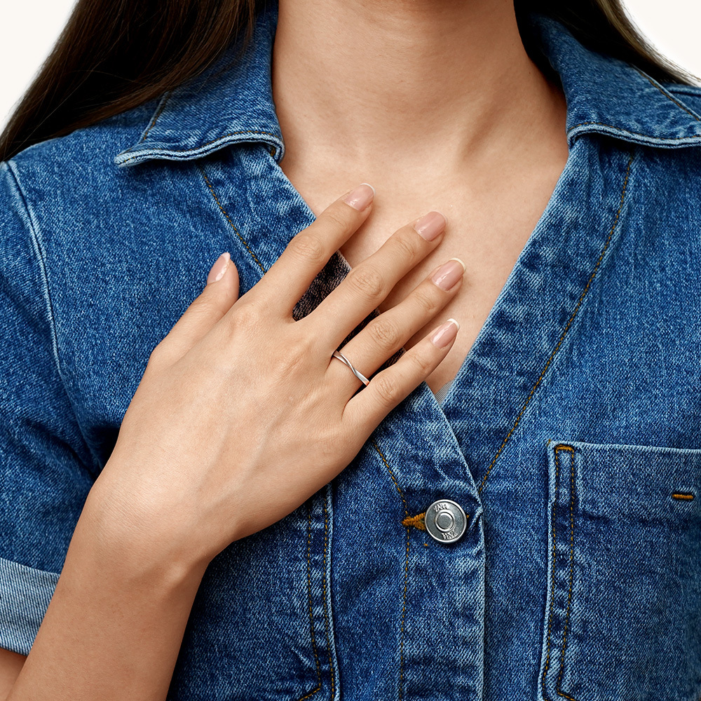 Twist Simple Ring image number 3