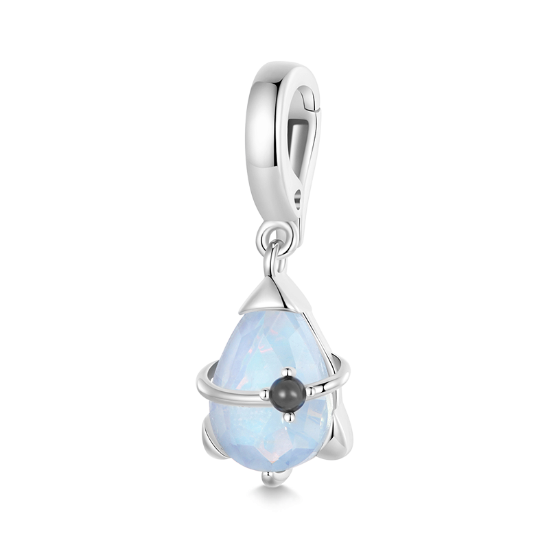 Rocket Pendant image number 0