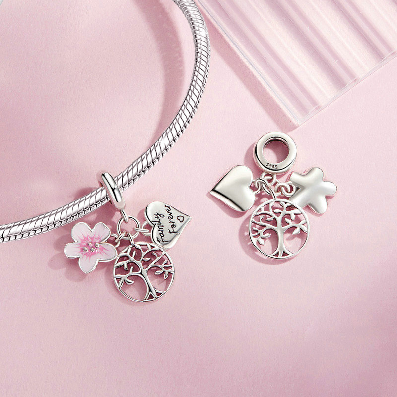 Heart Triple Pendant image number 1