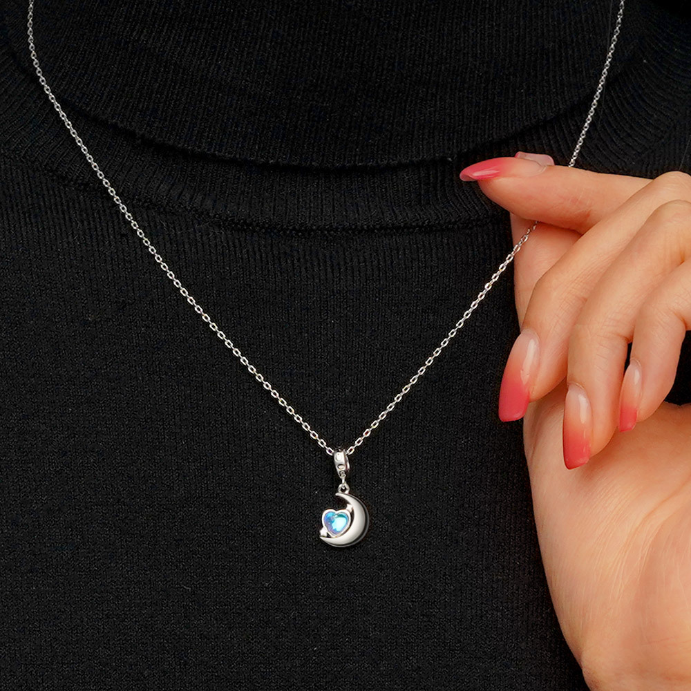 Heart Moon Pendant image number 4