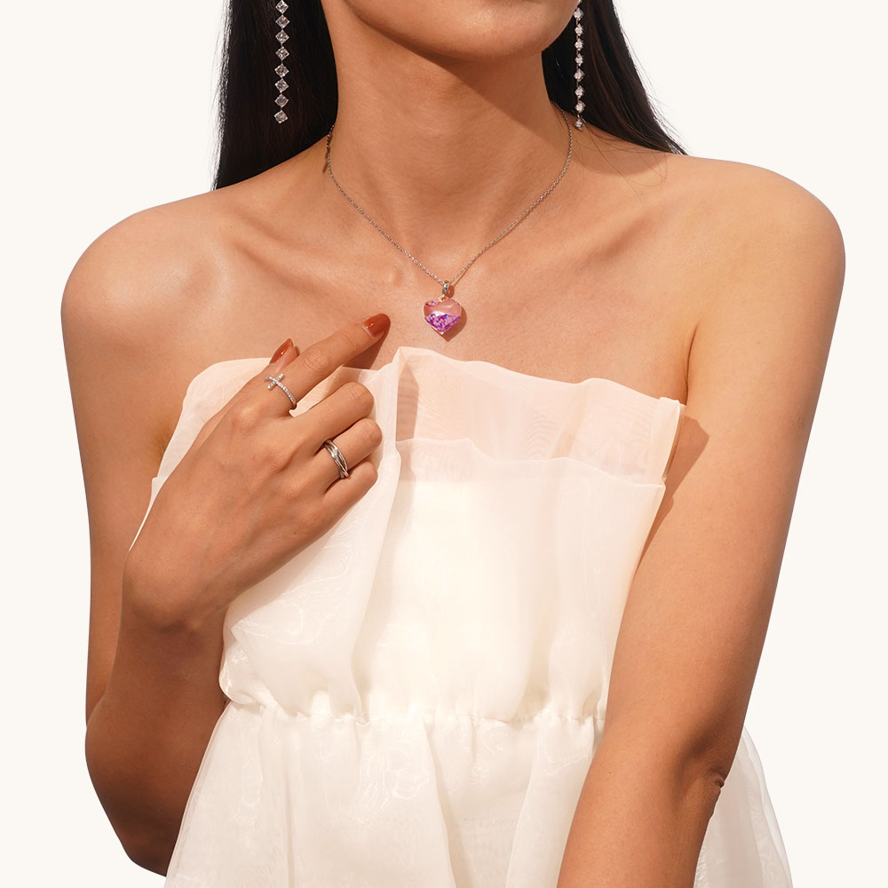 Purple Glitter Heart Pendant image number 5