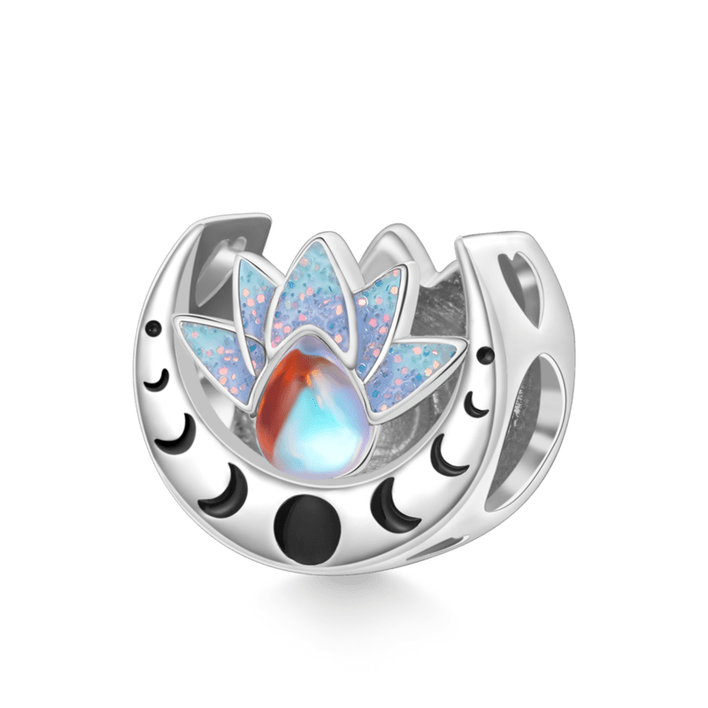 Lotus Moon Charm image number 0