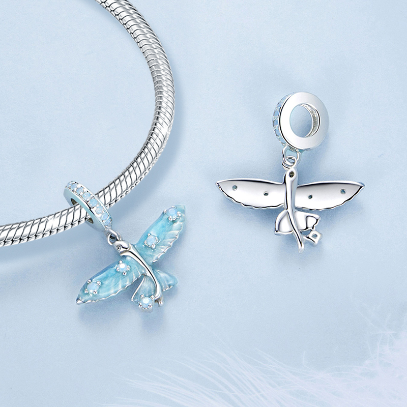 Flying Fish Pendant image number 1