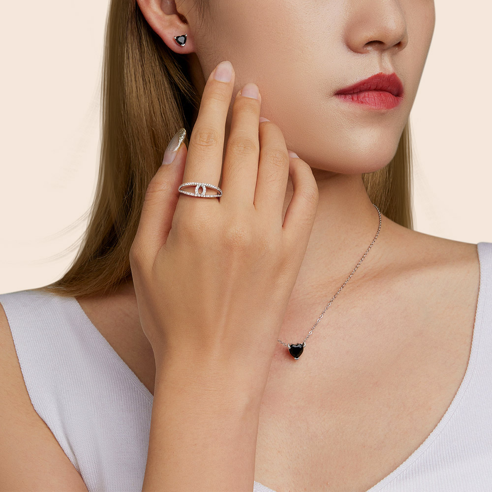 Diamond Accent Infinity Ring image number 3