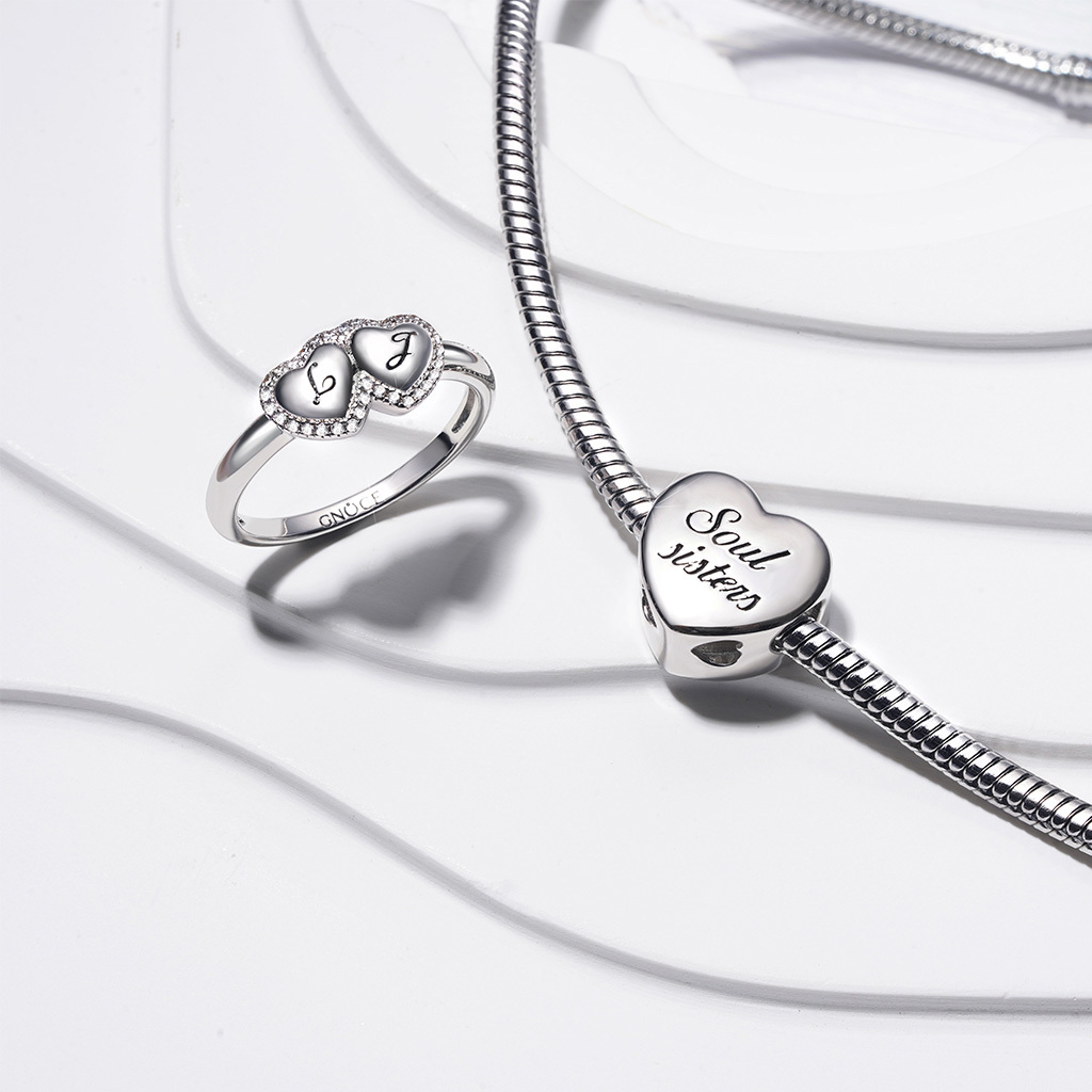 "Soul sisters" Photo Heart Charm image number 2