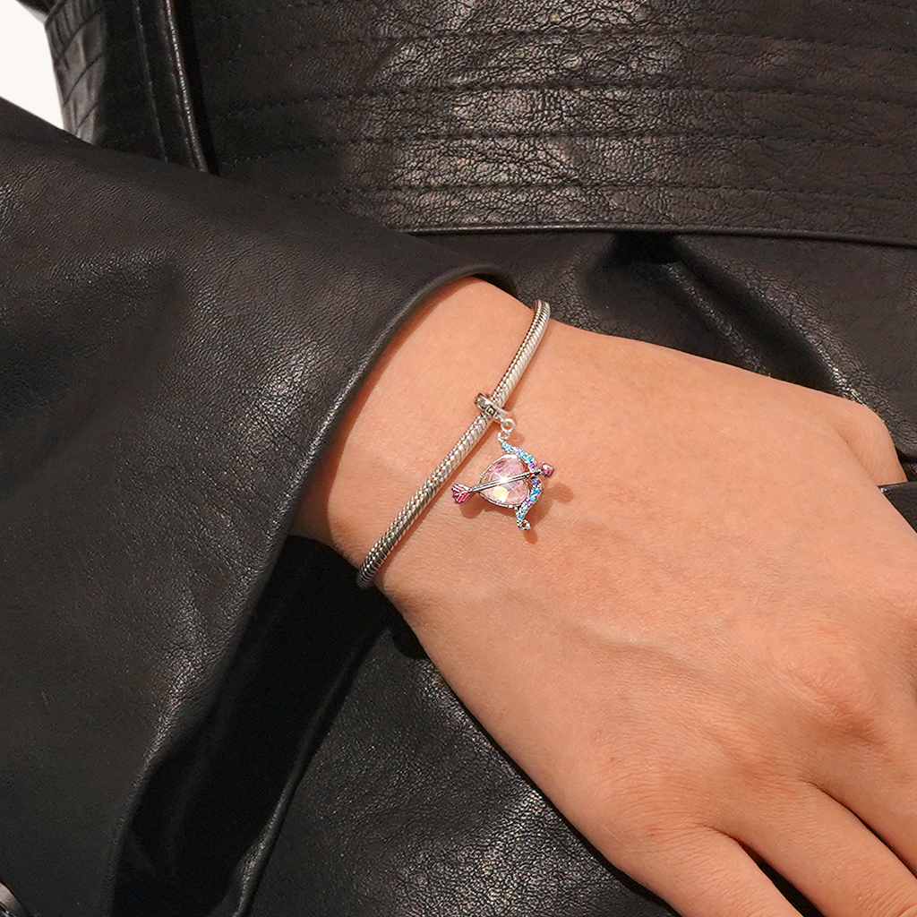 Cupid's Arrow Heart Pendant image number 6