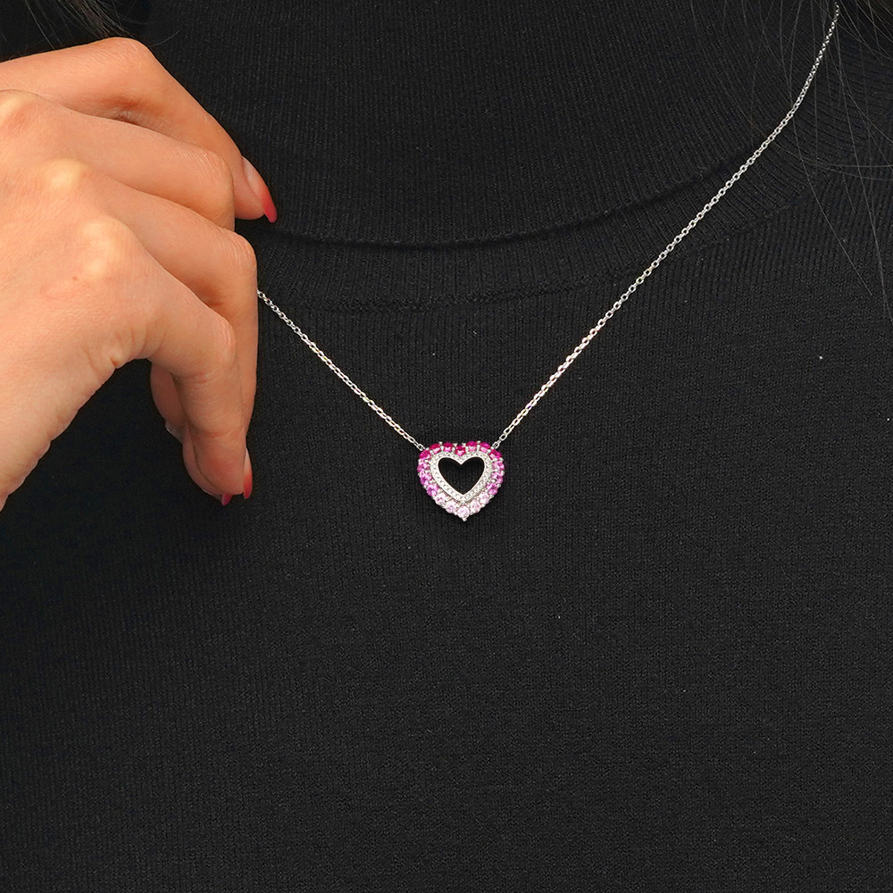 Heart Gradient Necklace image number 4