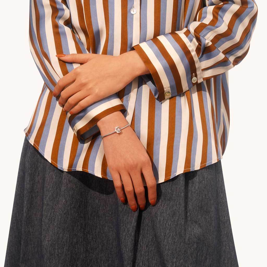 Pearl Moon Charm image number 3