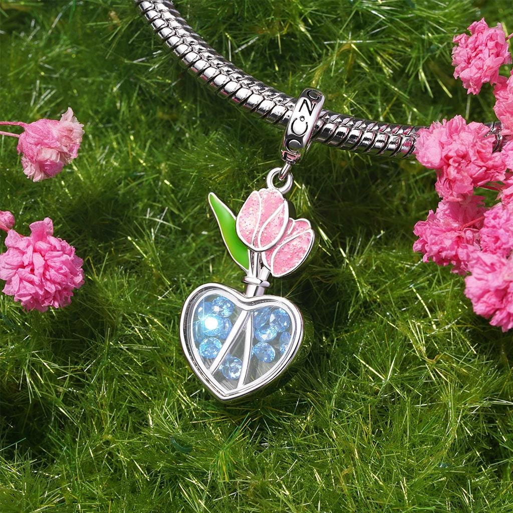 Tulip Heart Pendant image number 2