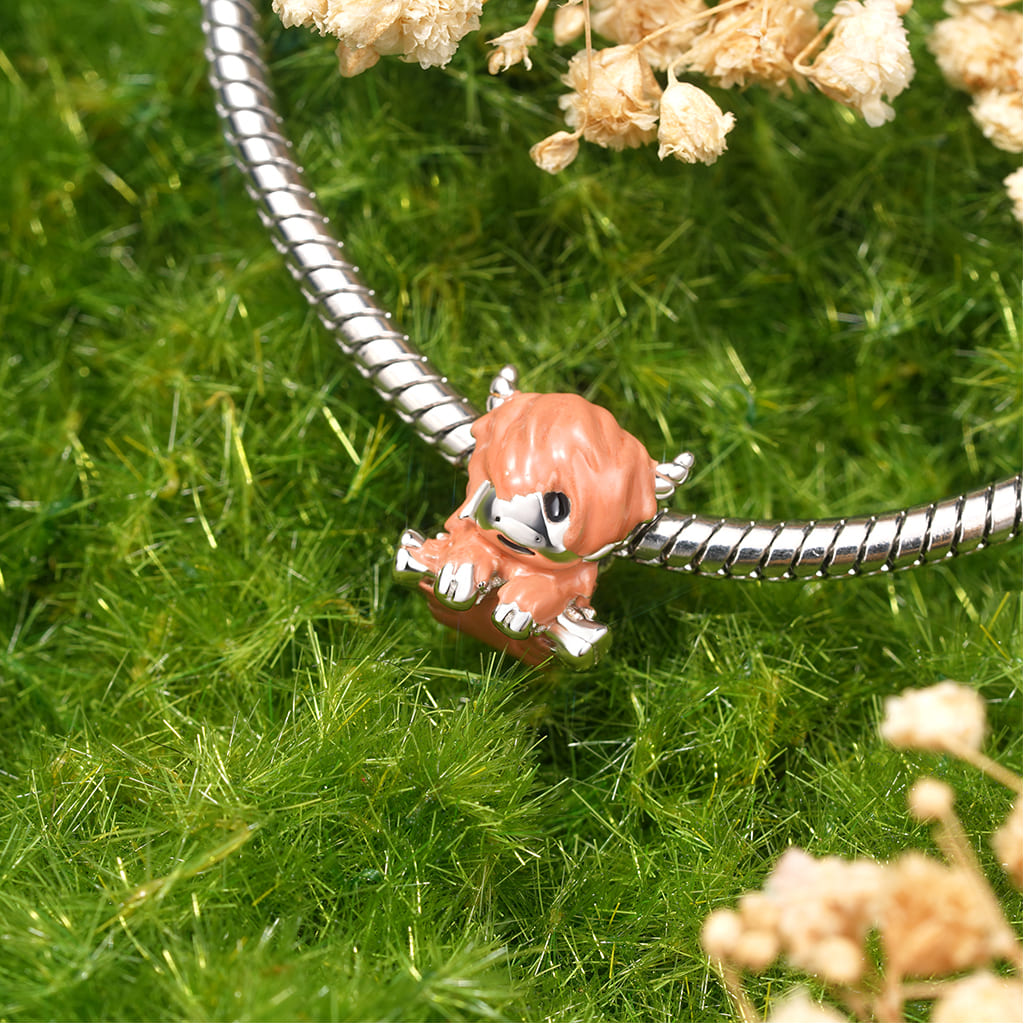 Rufous Highland Cow Charm image number 2