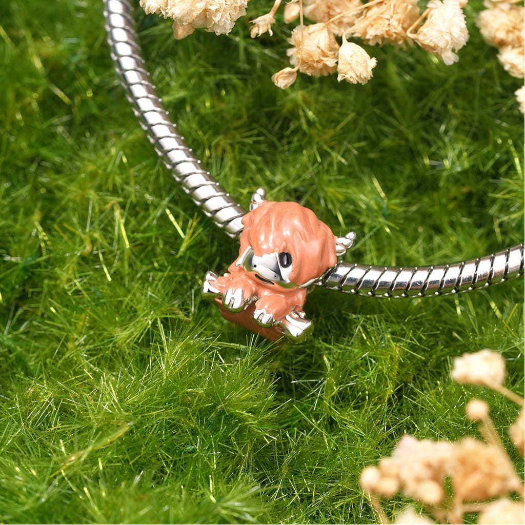 Rufous Highland Cow Charm image number 2