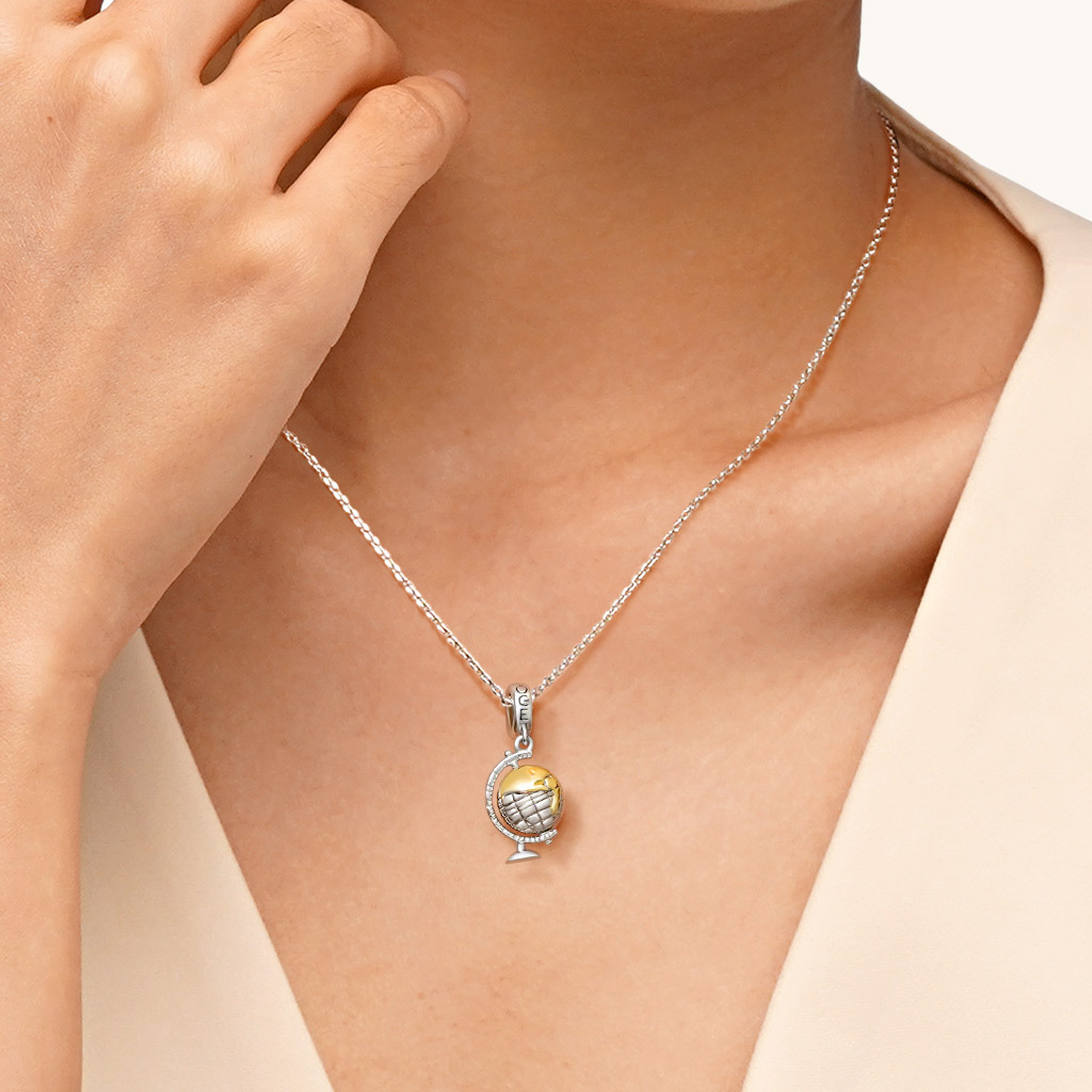 Globe Pendant image number 4