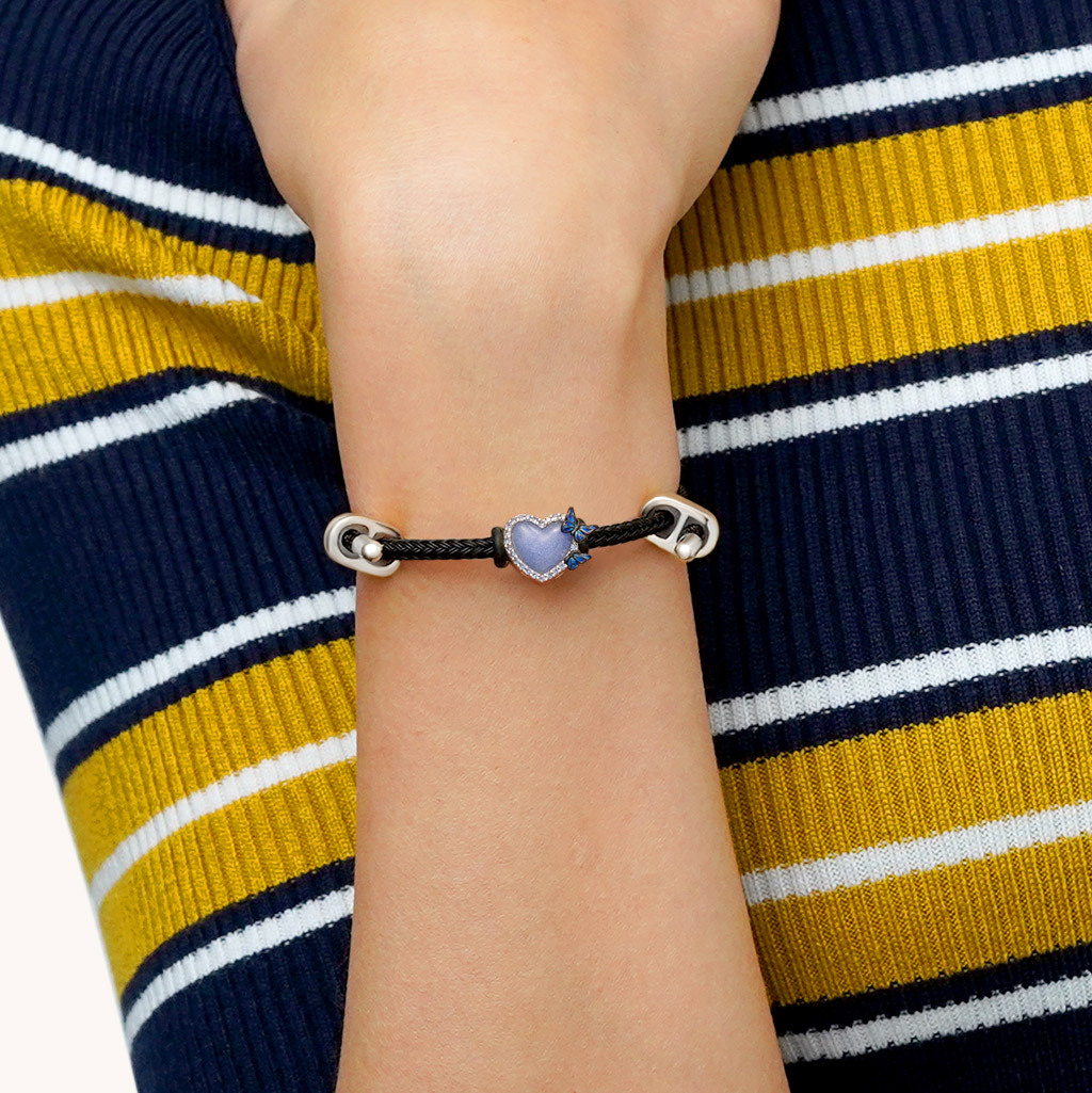 Black Basic Bracelet image number 4