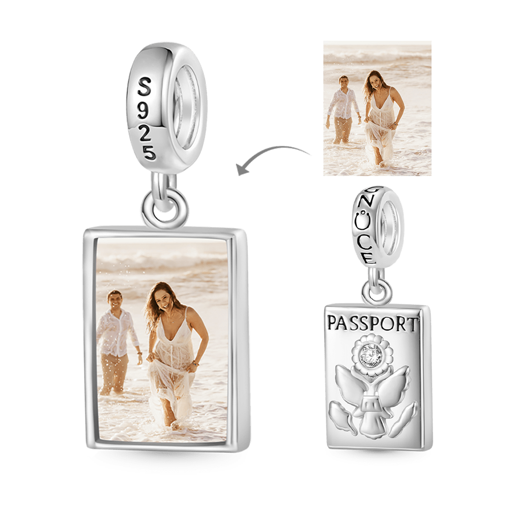 Passport Personalized Photo Pendant image number 0