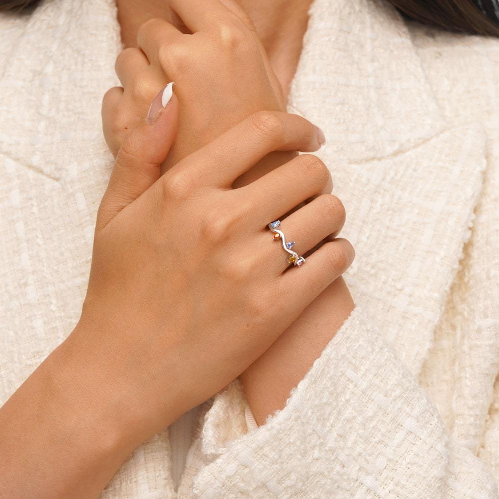 Wavy Colorful Diamond Ring image number 3