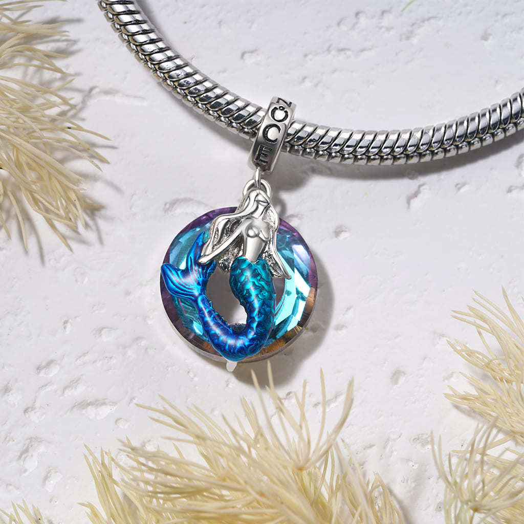 Mermaid Pendant image number 2