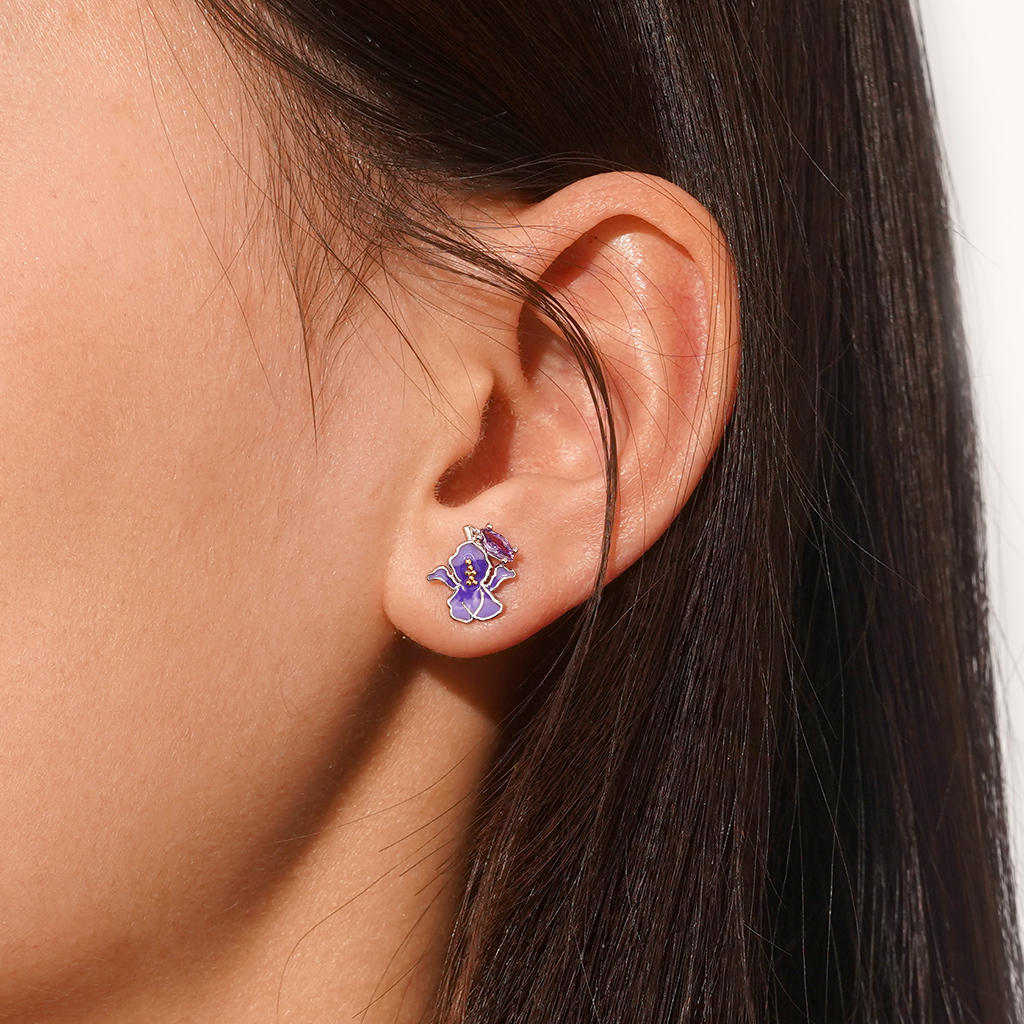 Iris Stud Earrings image number 4